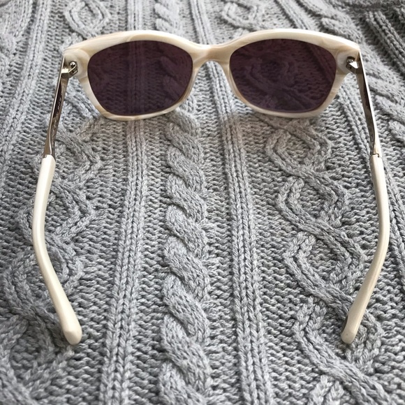 Fossil mirror lens, cream tortoise gold sunglasses - Picture 5 of 8